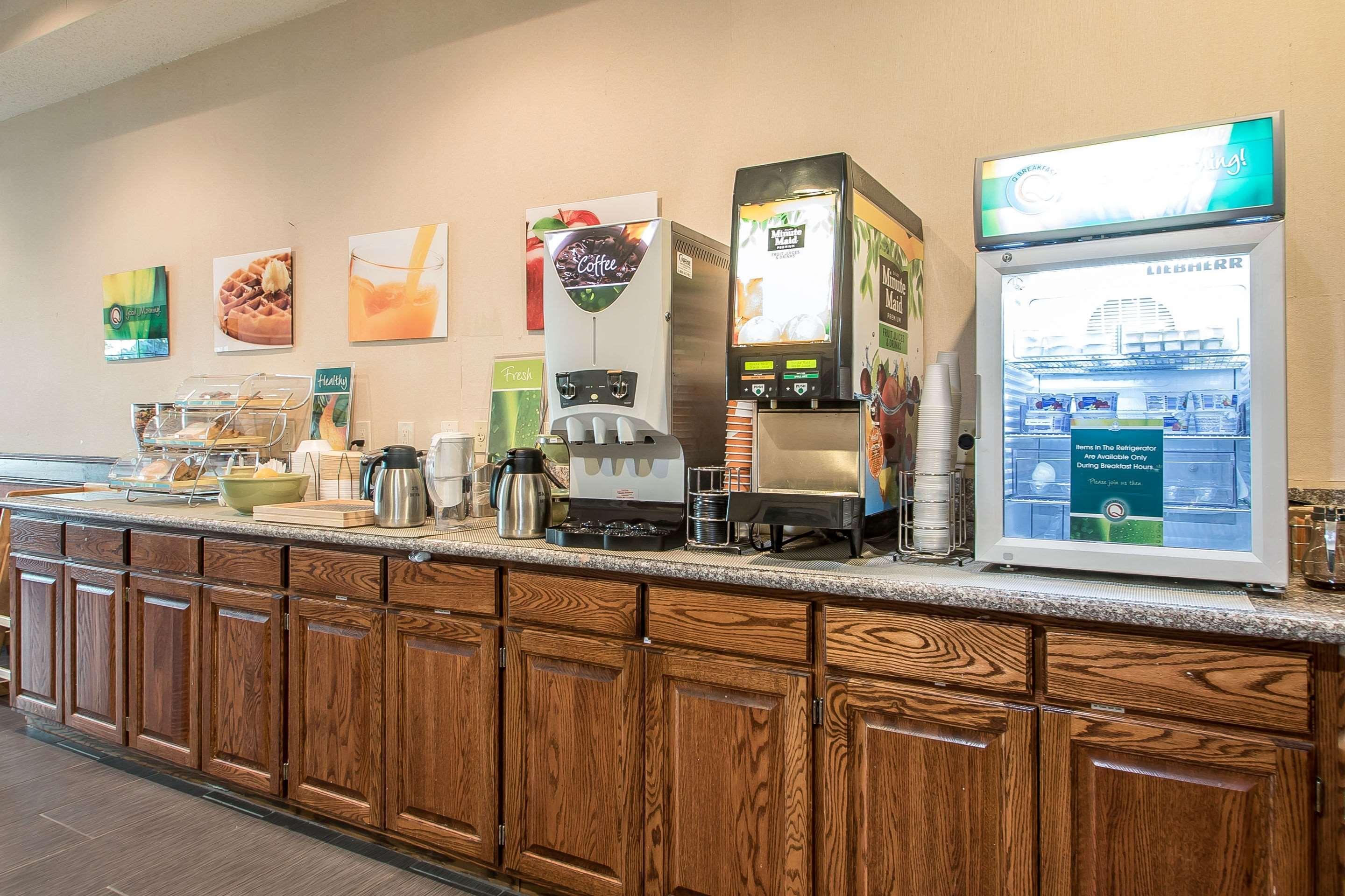 东特洛伊品质套房酒店 East Troy 外观 照片