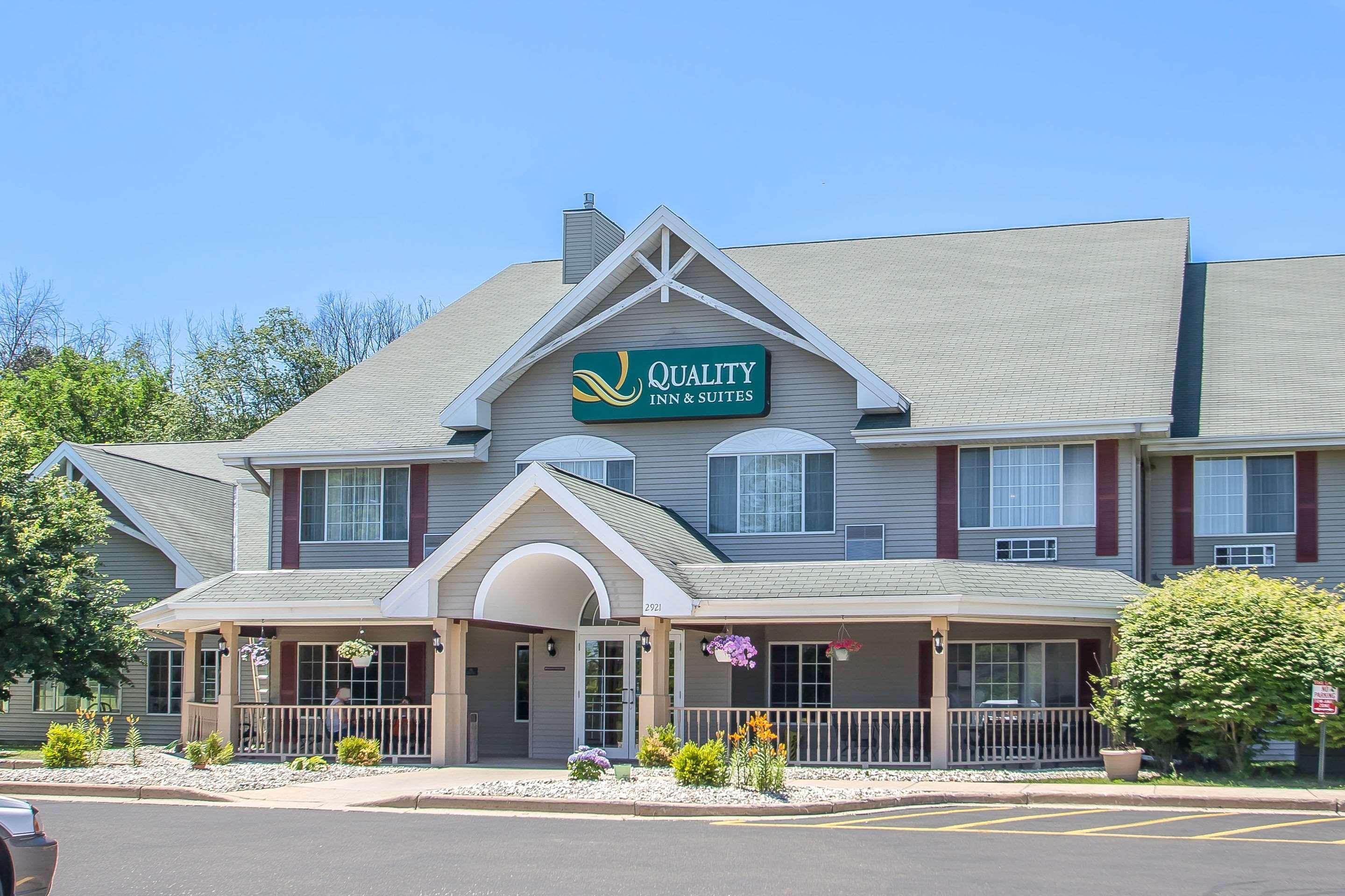 东特洛伊品质套房酒店 East Troy 外观 照片