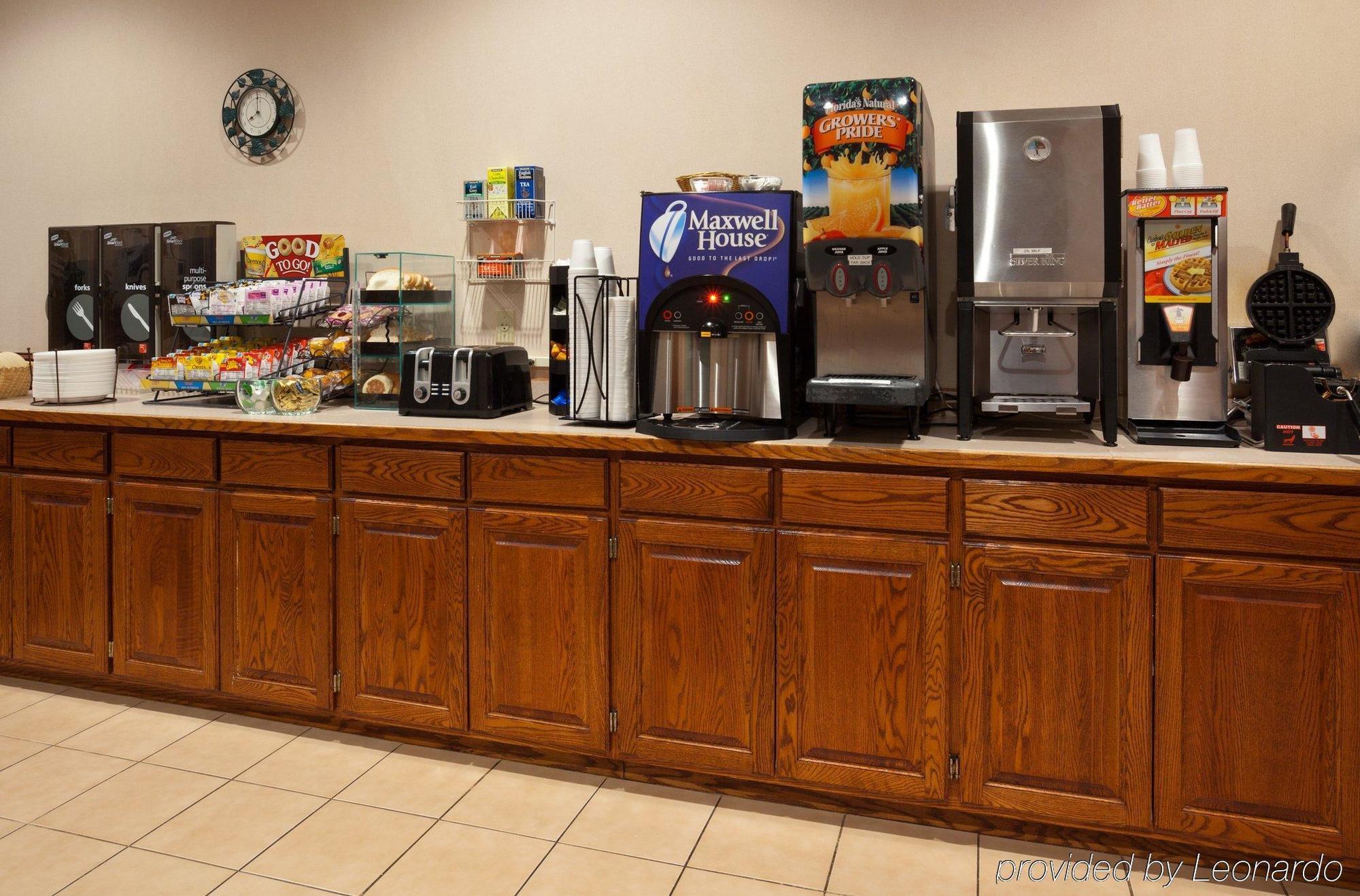 东特洛伊品质套房酒店 East Troy 外观 照片